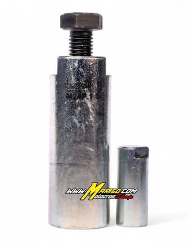 Estrattore volano filetto interno ø 24mm x 1,50mm - Per CRF 450 R  cod. AT2153